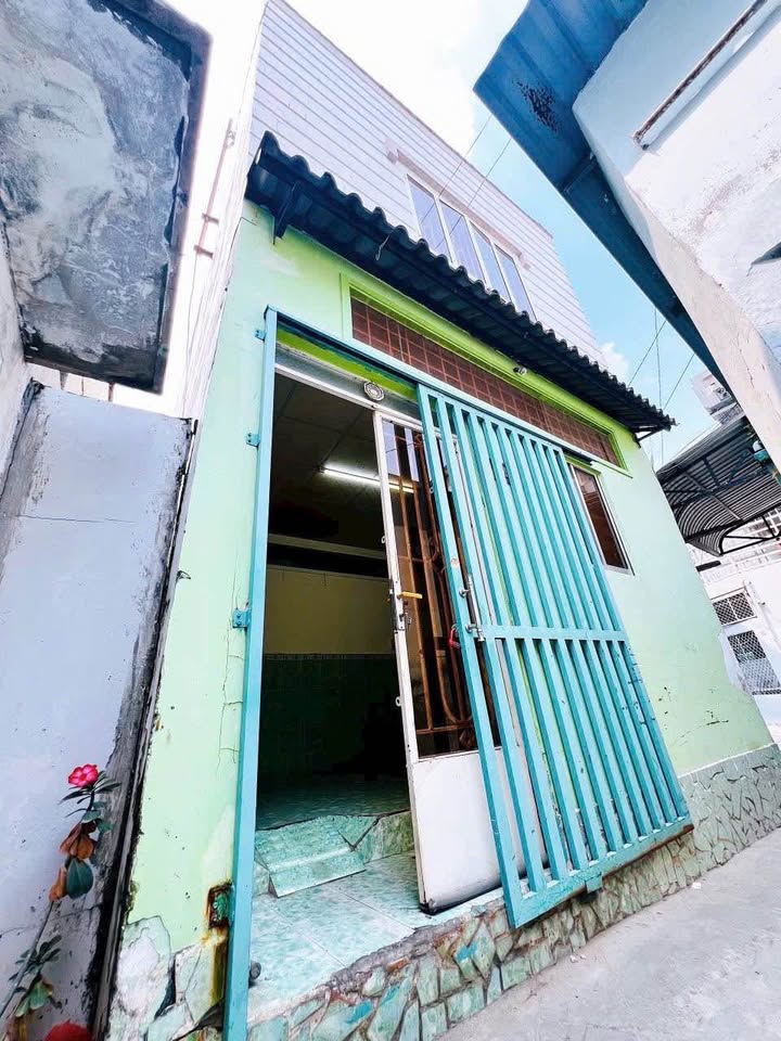 Nhà trệt gác hẻm Xô Viết Nghệ Tĩnh, Ninh Kiều 25m² giá 1.15 tỷ - Sẵn sàng vào ở ngay!