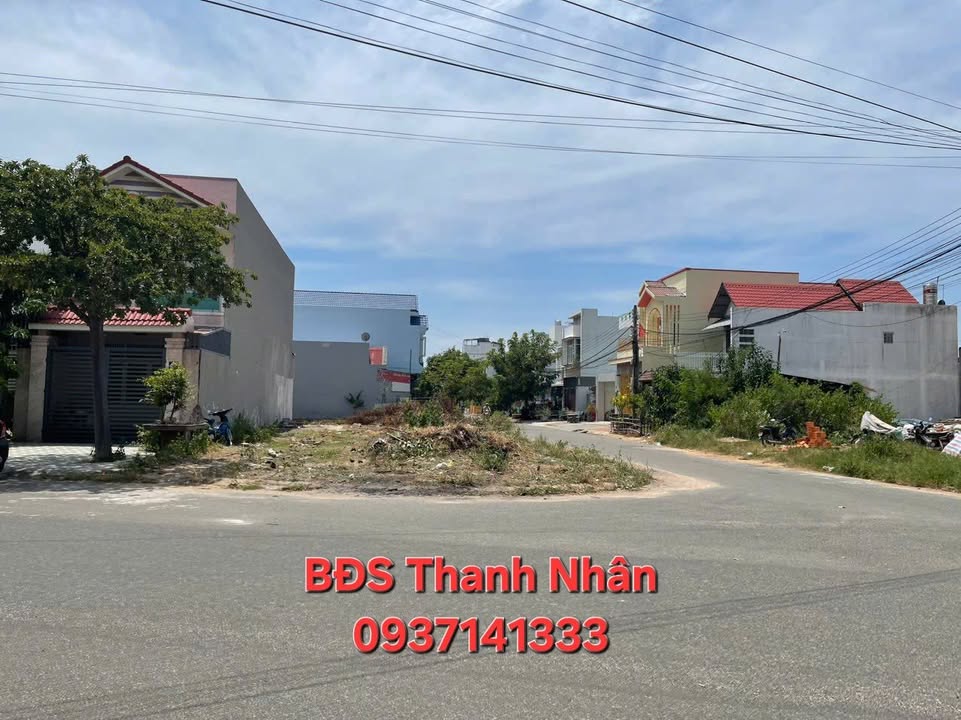 Đất nền góc 2 mặt tiền Nguyễn Văn Linh, Phan Thiết 162.2m² - Vị trí đắc địa cho kinh doanh!