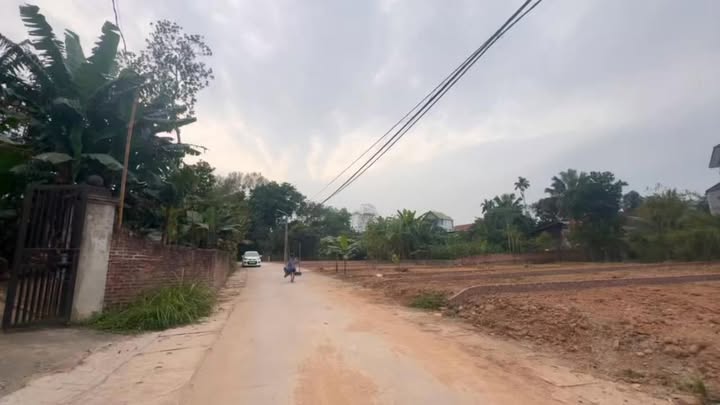 Đất thổ cư 114m² tại thôn Hoà Phong, Lập Thạch - Chỉ 700 triệu VND!