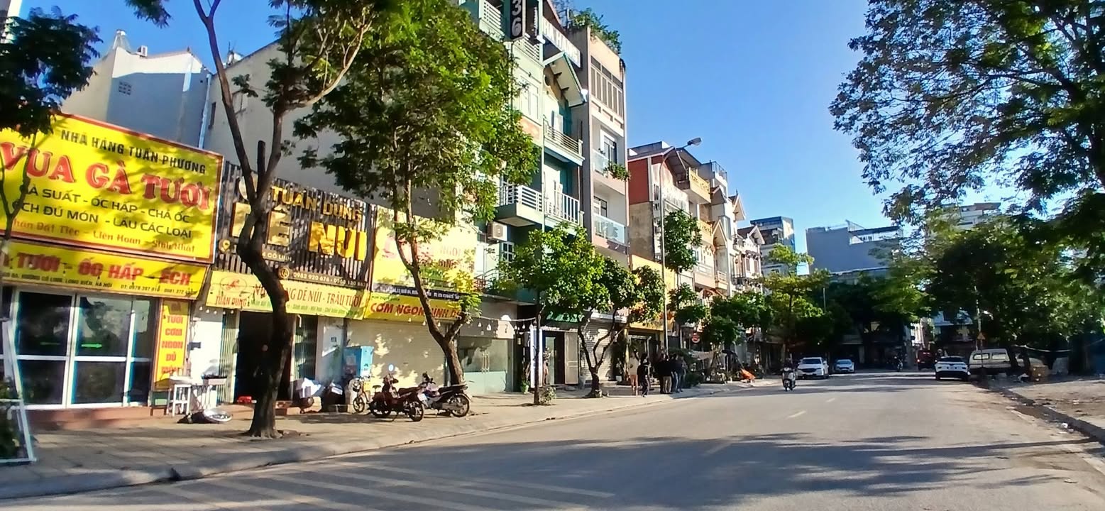 Nhà phố Hồng Tiến, Long Biên 66m² giá 2 tỷ - Đầu tư sinh lời ngay!