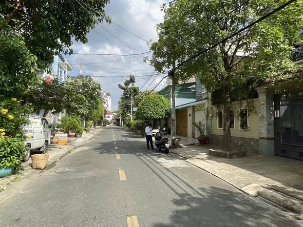 Bán Nhà Mặt Tiền Đường Số 5, An Lạc A, Bình Tân 166m² - Vị Trí Kinh Doanh Sầm Uất