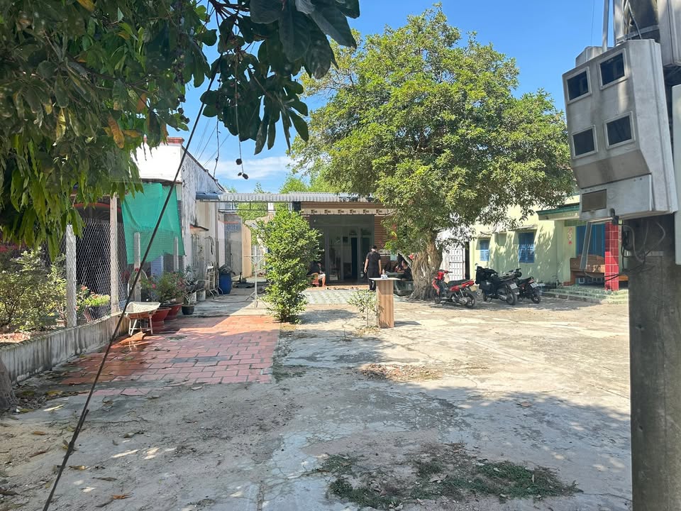 Nhà bán gấp tại An Quới, An Hoà, Trảng Bàng - 180m² chỉ 1.3 tỷ!