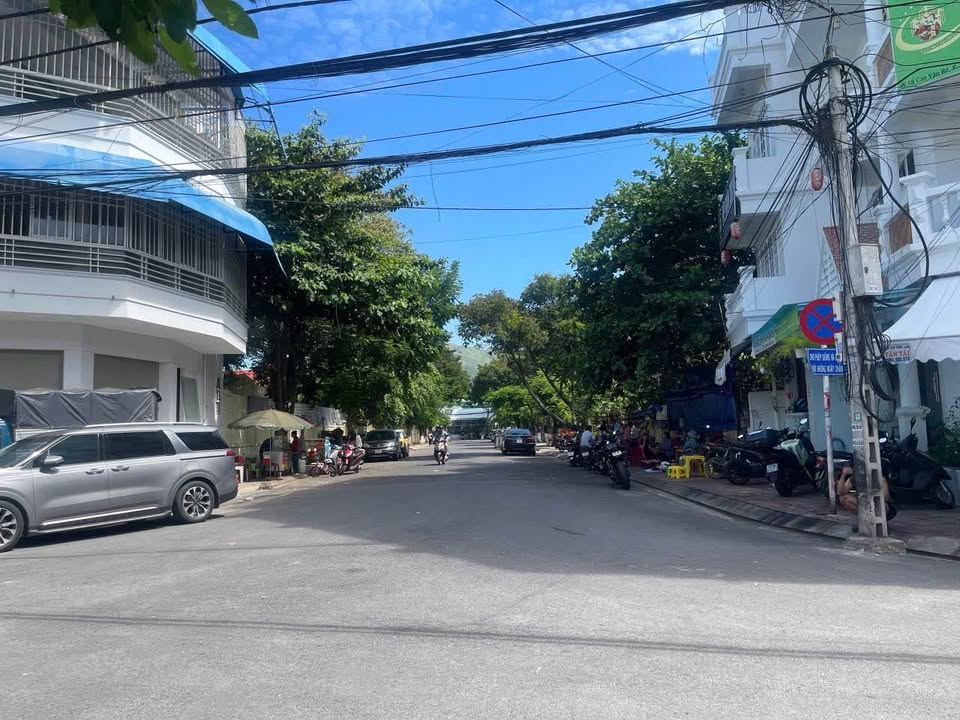 Bán Căn Góc Tại Vĩnh Phước, Nha Trang 72,2m² Giá 15 Tỷ - Đầu Tư Kinh Doanh Lợi Nhuận Cao!