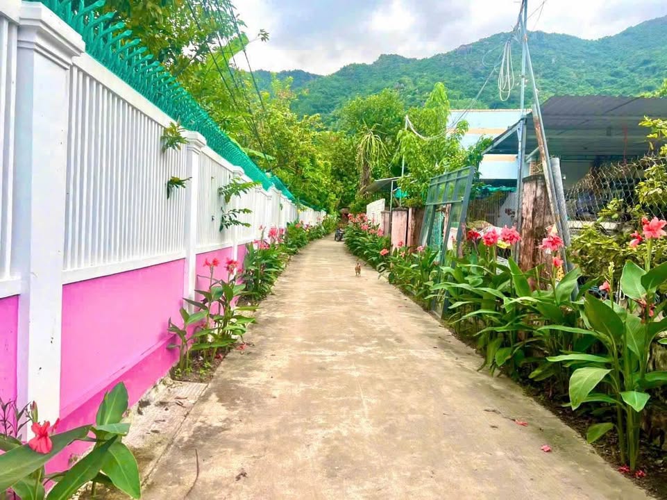 Nhà phố Phước Đồng Nha Trang 200m² giá 2.299 tỷ - Sổ hồng chính chủ!