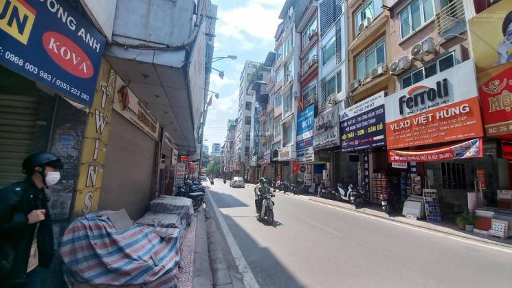 Nhà mặt phố An Trạch, Đống Đa 65m² giá 31.5 tỷ - Kinh doanh đỉnh cao!