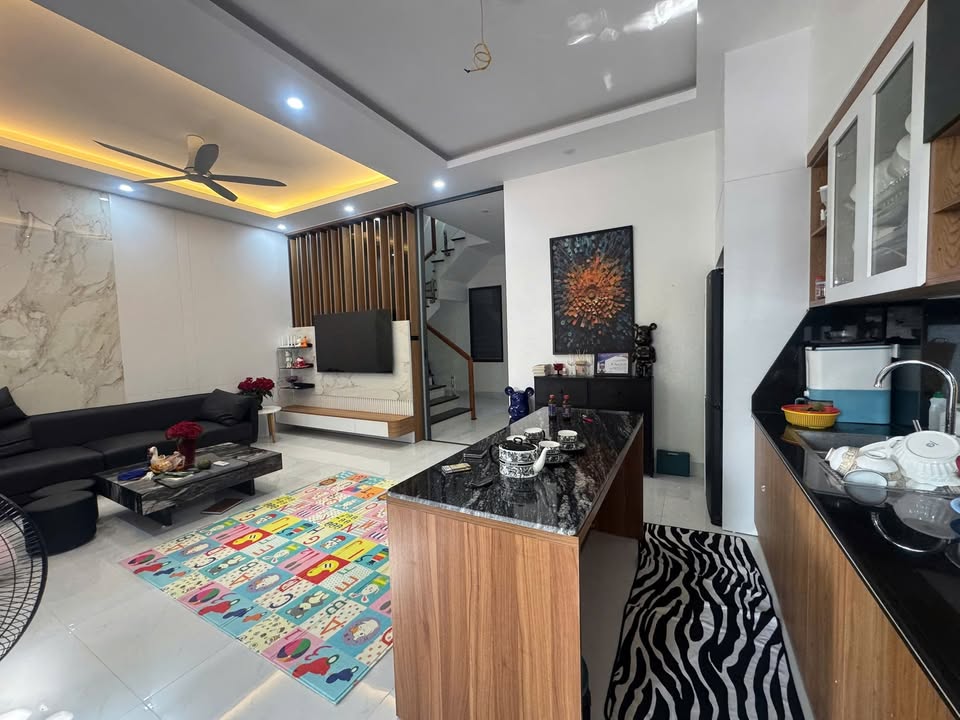 Nhà riêng Vĩnh Yên 104m² giá 3.2 tỷ - Chính chủ bán gấp!