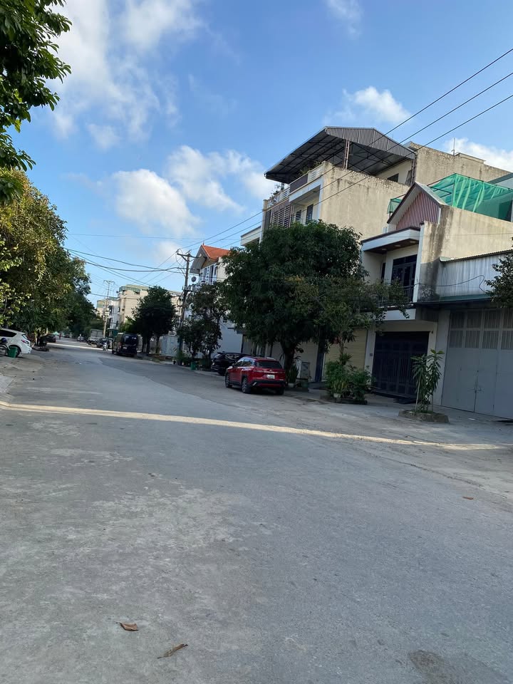 Đất vàng Nam Ngạn 132m² giá 5 tỷ - Đầu tư sinh lời ngay!