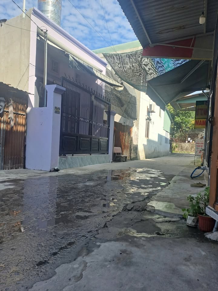 Nhà riêng Bình Chánh 44m² giá 1.39 tỷ - Chính chủ bán gấp, nội thất đầy đủ!