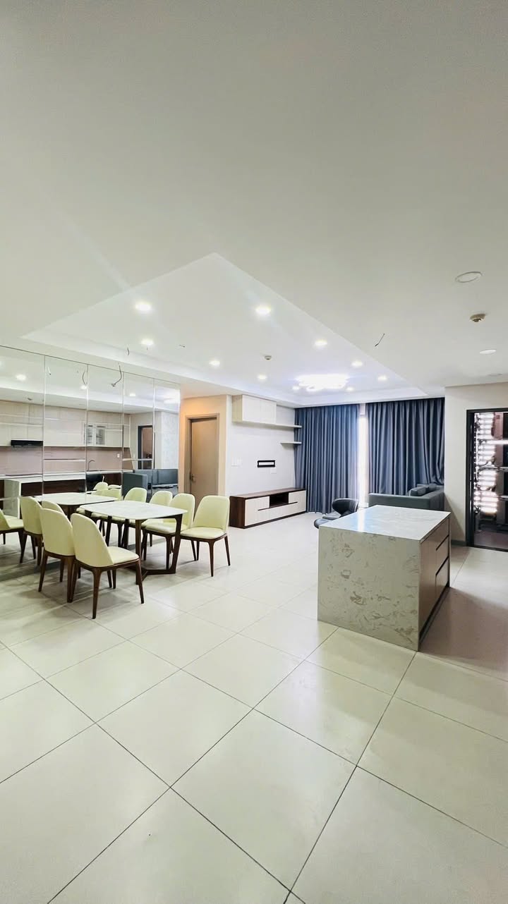 Căn hộ The Gold View Quận 4 117m² giá 9.999 tỷ - Full nội thất, view thoáng