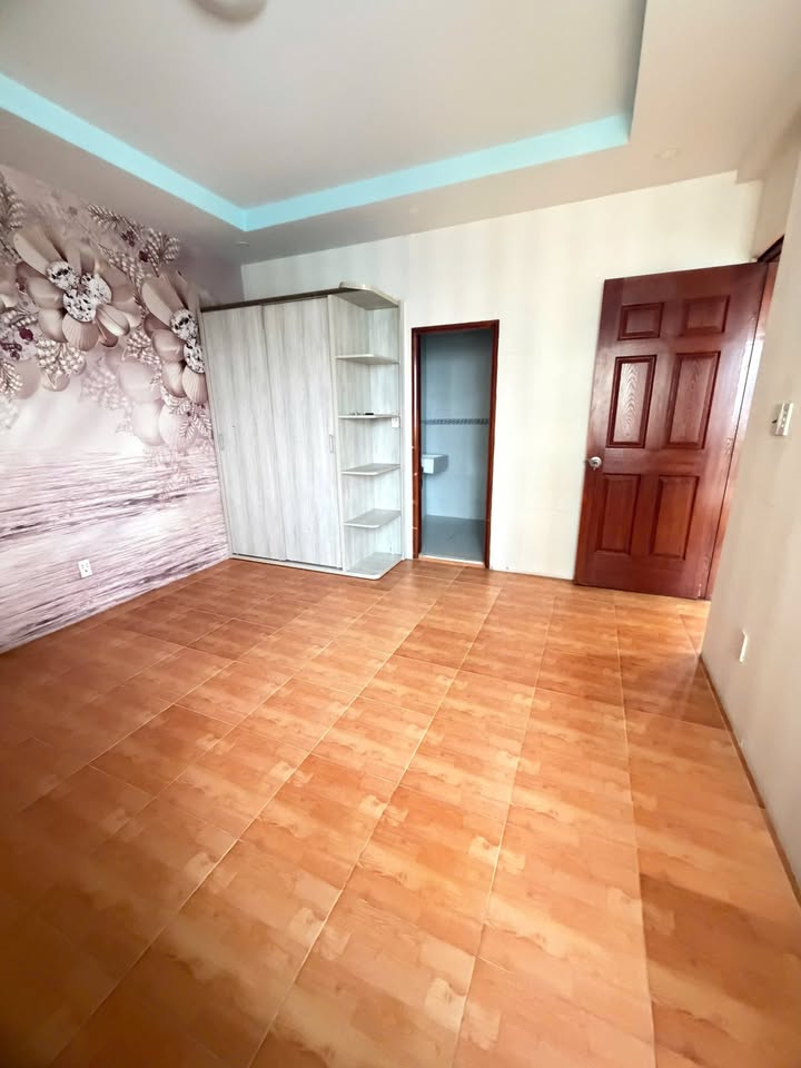 Căn hộ Mỹ Thuận Quận 8 107m² giá 3.3 tỷ - Nhà trống, giao thông thuận tiện!