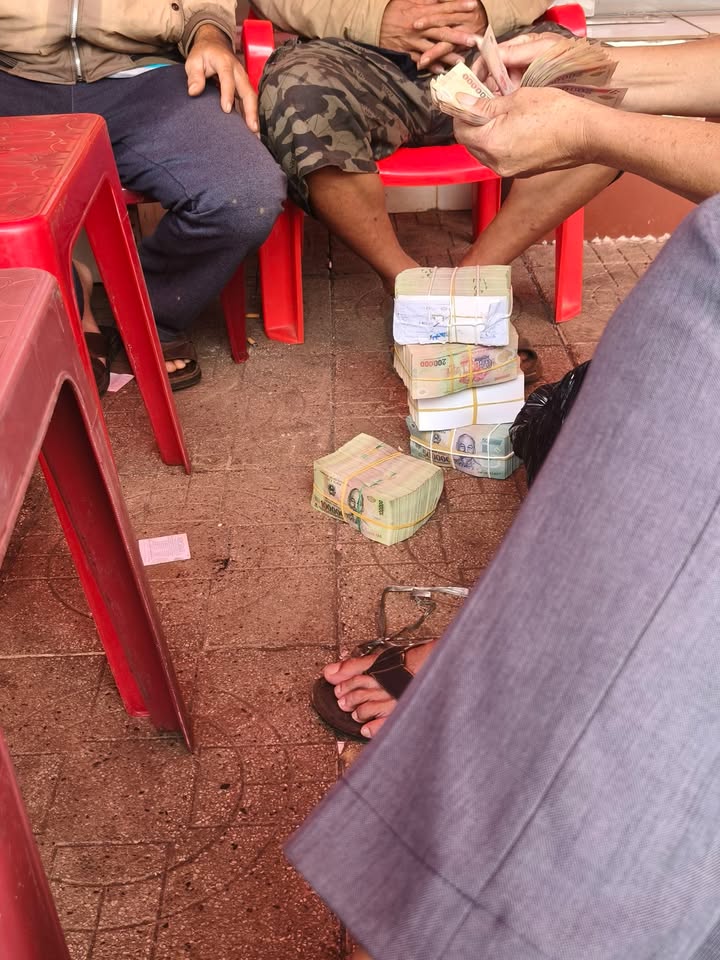 Nhà bán tại Quốc lộ 14, Thọ Sơn, Bù Đăng, 200m² chỉ 2.6 tỷ - Vị trí đẹp, thuận lợi kinh doanh!