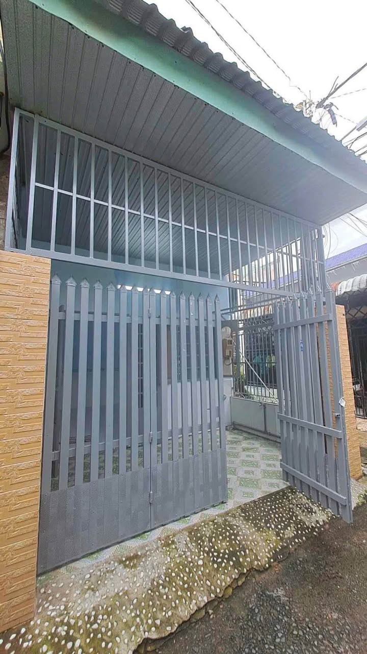 Nhà cấp 4 góc 2 mặt tiền phường Tam Hiệp, Biên Hòa 60m² giá 2.2 tỷ - Sổ đỏ chính chủ!