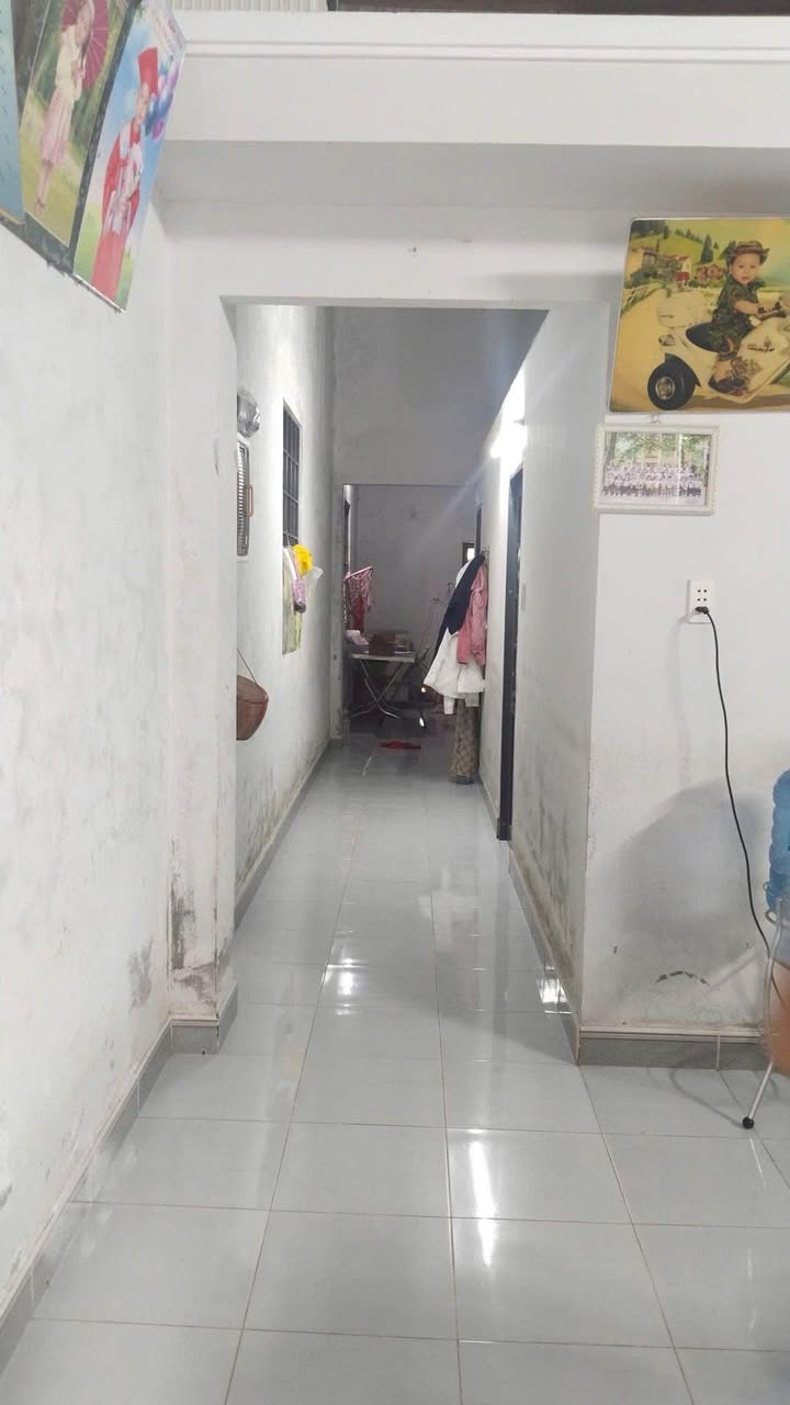 Nhà cấp 4 Hòa Tiến Đà Nẵng 137,5m² - Đường 2 ô tô tránh nhau!