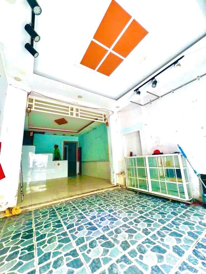 Nhà mặt tiền kinh doanh Lê Văn Quới 59,4m² giá 4 tỷ - Đầu tư sinh lời ngay!