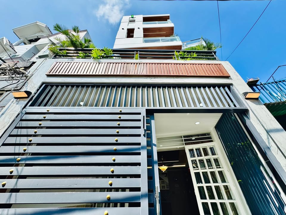 Nhà đẹp hẻm xe hơi Quang Trung, Gò Vấp 48m² giá 7.6 tỷ - Sẵn sàng vào ở!