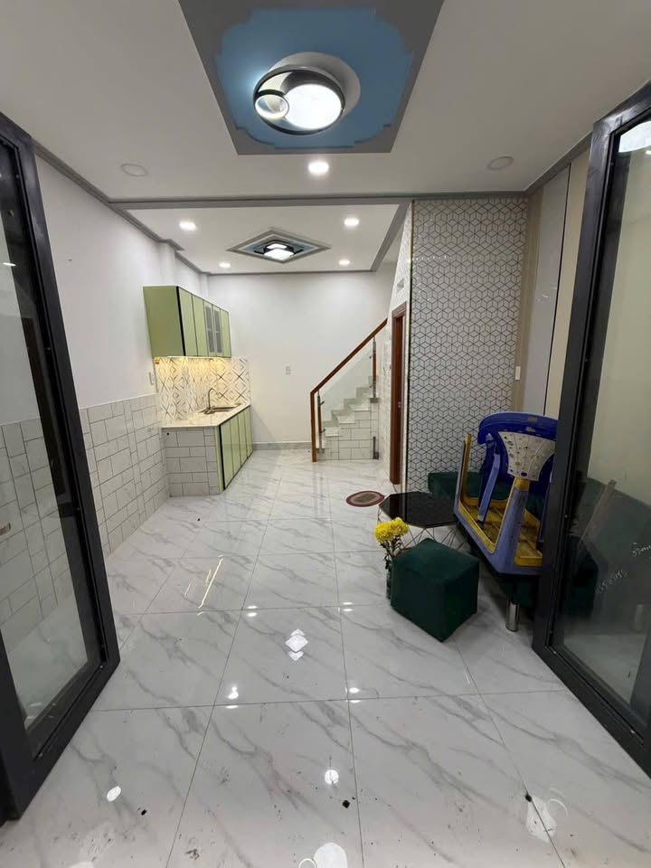 Nhà hẻm 240 Nguyễn Văn Luông, Quận 6 - 19,3m² giá 2,65 tỷ - Chính chủ bán gấp!