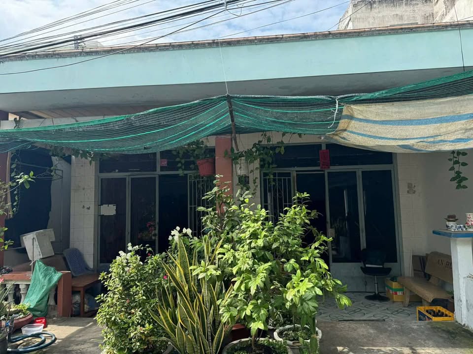 Đất thổ cư Hùng Vương, Tân An 161m² giá 2,5 tỷ - Cơ hội đầu tư tuyệt vời!