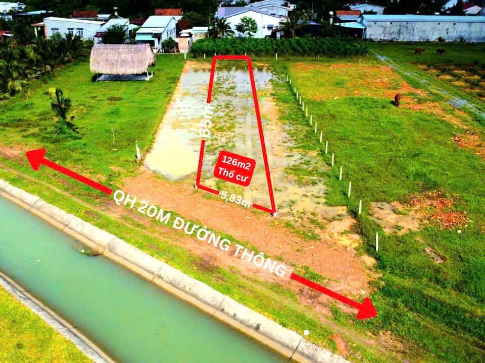 Đất nền Ấp 5, Xã Truông Mít, Tây Ninh 360m² giá chỉ 499 triệu - Mặt tiền kênh thoáng mát!