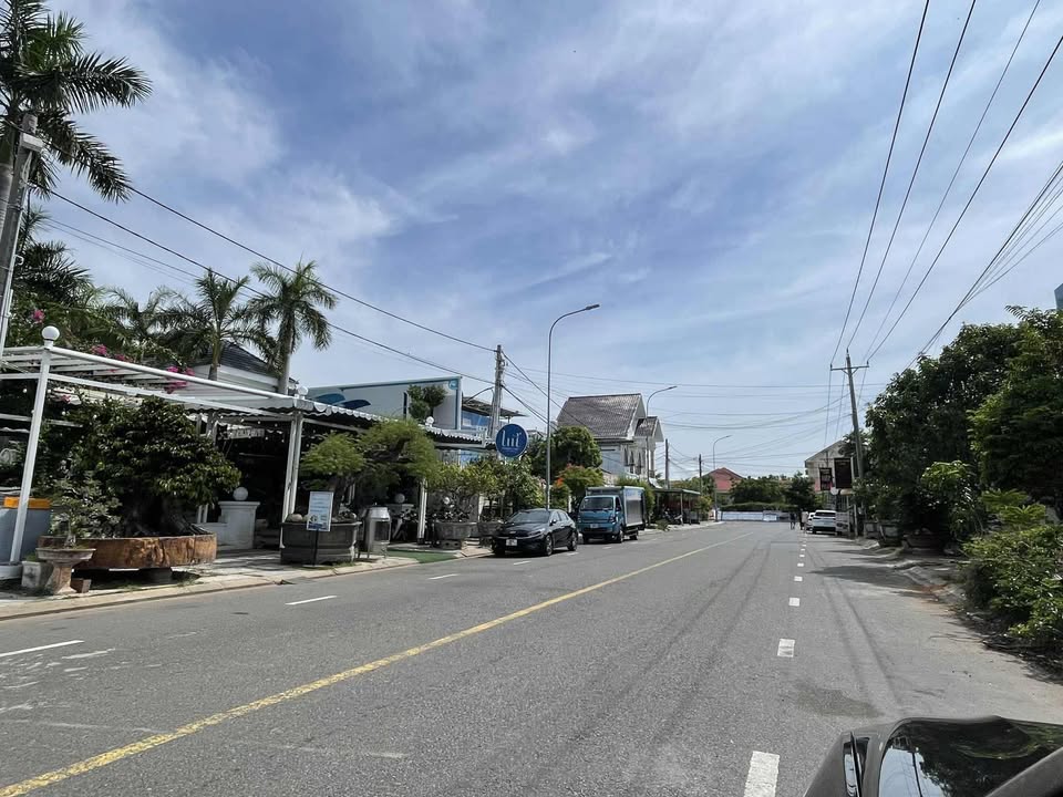 Đất mặt tiền Phạm Hùng, Phan Thiết 100m² giá 4.2 tỷ - Vị trí đẹp, sổ đỏ chính chủ!