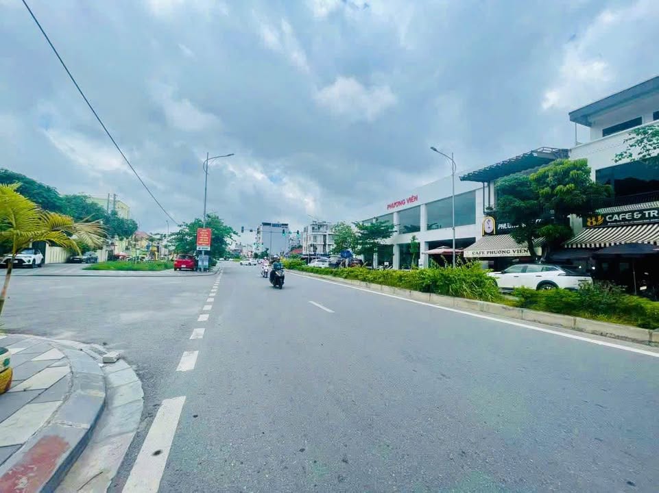 Đất mặt đường Lê Quang Đạo, Ngô Quyền, Hải Phòng 66m² - Nhà 2.5 tầng cho thuê ngay!