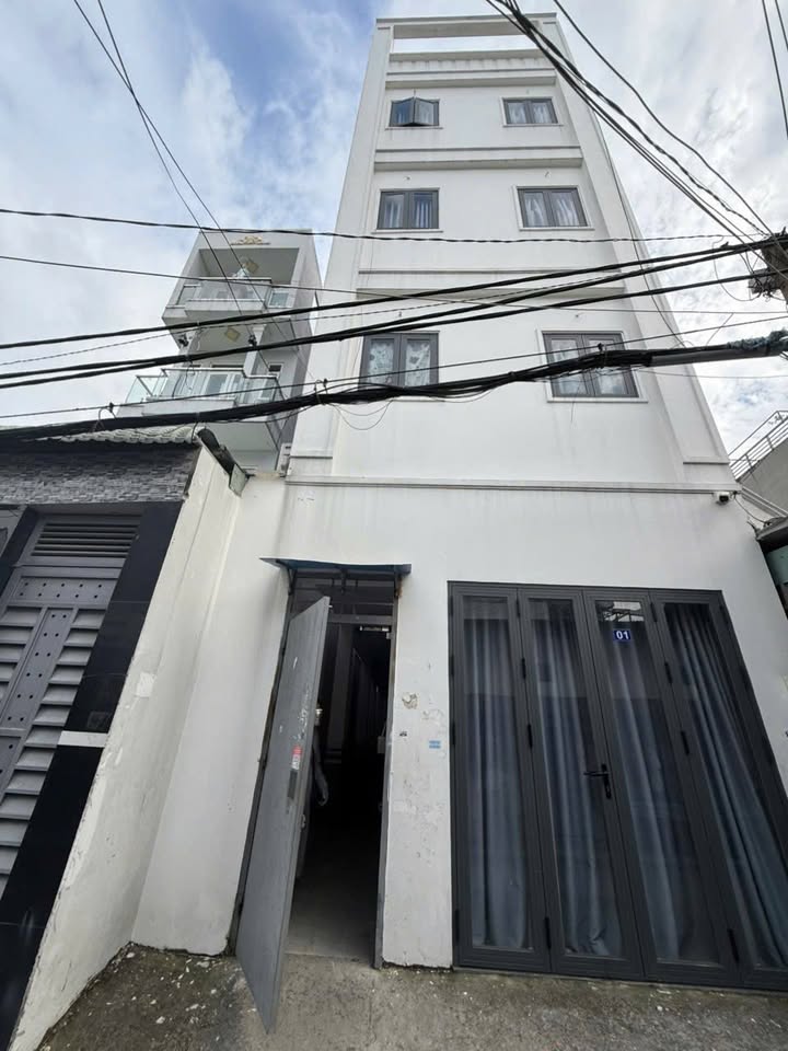 Căn hộ dịch vụ Gò Vấp 165m² giá 13.5 tỷ - Cơ hội đầu tư sinh lời cao!