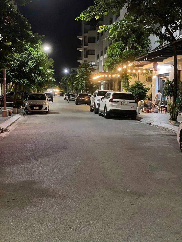 Nhà cho thuê Him Lam Hùng Vương 50m² giá 10 triệu - Đầy đủ nội thất, ô tô đỗ cửa!