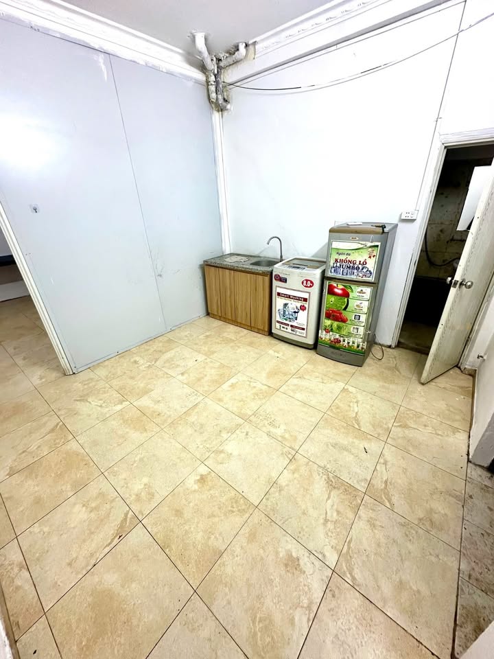 Căn hộ cho thuê tại ngõ 127 Hào Nam, 1PN giá 4.5 triệu - Đầy đủ tiện nghi ngay lập tức!