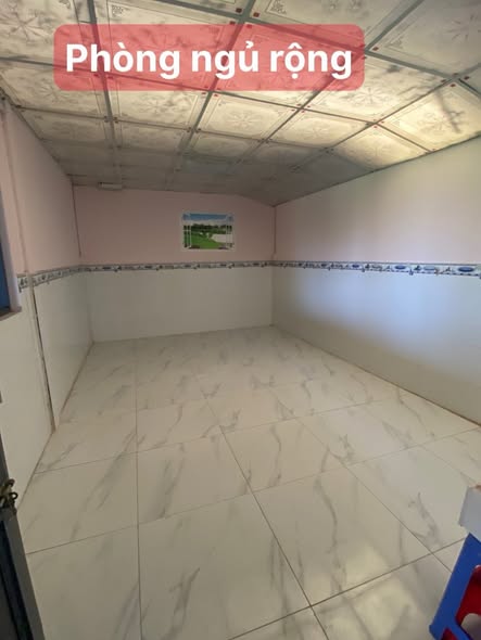 Nhà cho thuê tại Thới Tam Thôn Hóc Môn 50m² giá 2,8 triệu - Sân rộng thoáng đãng!