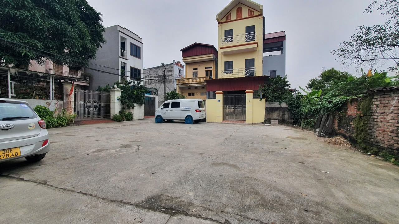 Nhà cấp 4 Ái Mộ - Yên Viên 89m² giá 5 tỷ - Ngõ ô tô vào tận nơi!