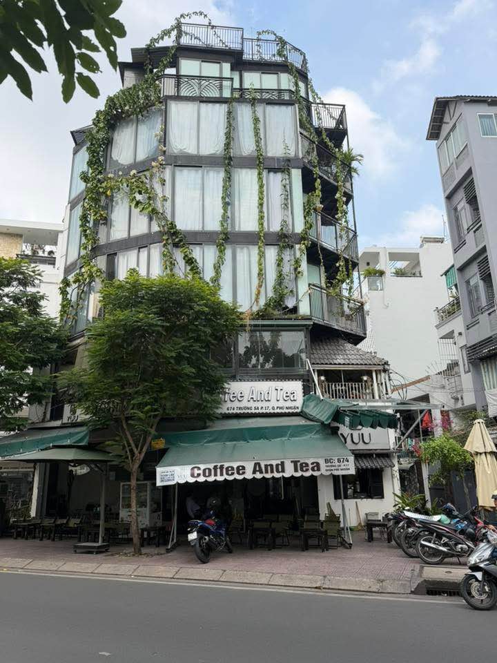 Nhà mặt tiền Trường Sa P17 Q.Phú Nhuận 52m² giá 27 tỷ - Đầu tư sinh lời ngay!