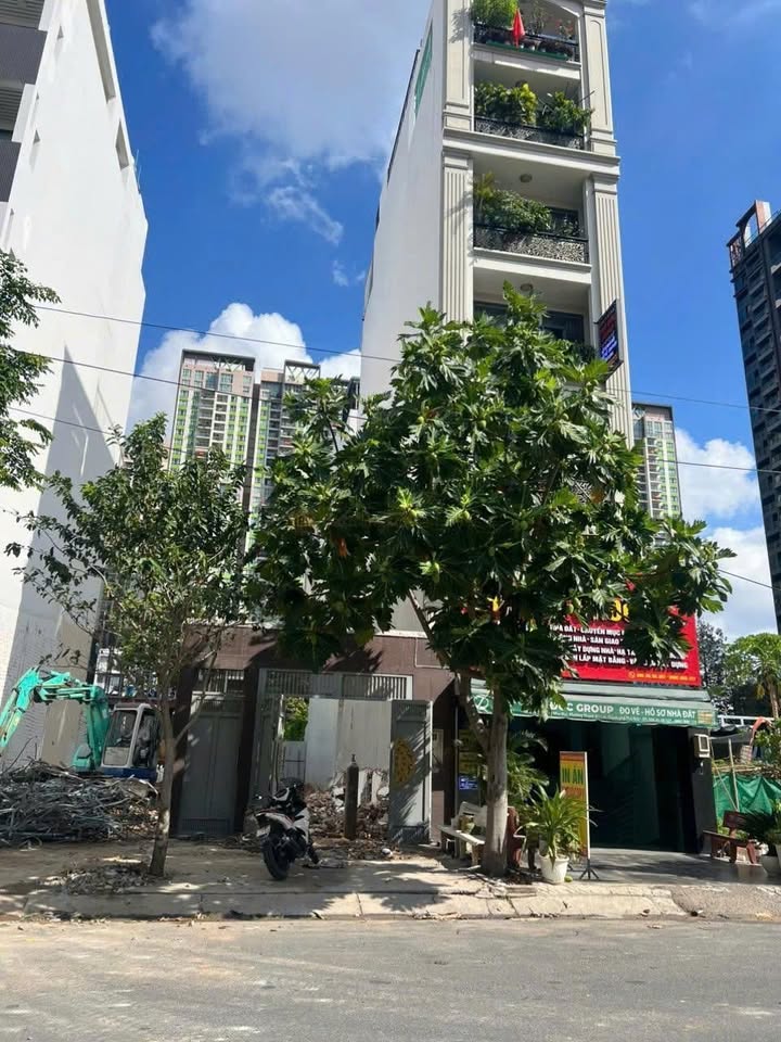 FrontHouse 67-69 Đặng Như Mai, Thủ Đức 200m² giá 90 tỷ - Đầu tư sinh lời vượt trội!
