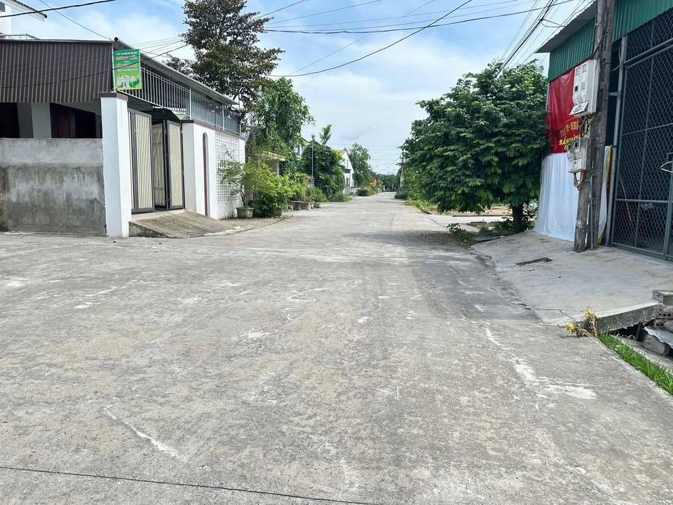 Đất nền Hưng Nguyên 100m² giá chỉ 2x triệu/m² - Lô góc 2 mặt tiền, vị trí đẹp!