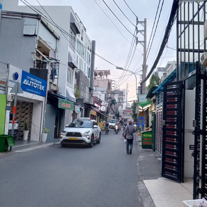 Nhà mặt tiền Bành Văn Trân, Tân Bình, 57m² giá 7.3 tỷ - Bán gấp trong tuần!