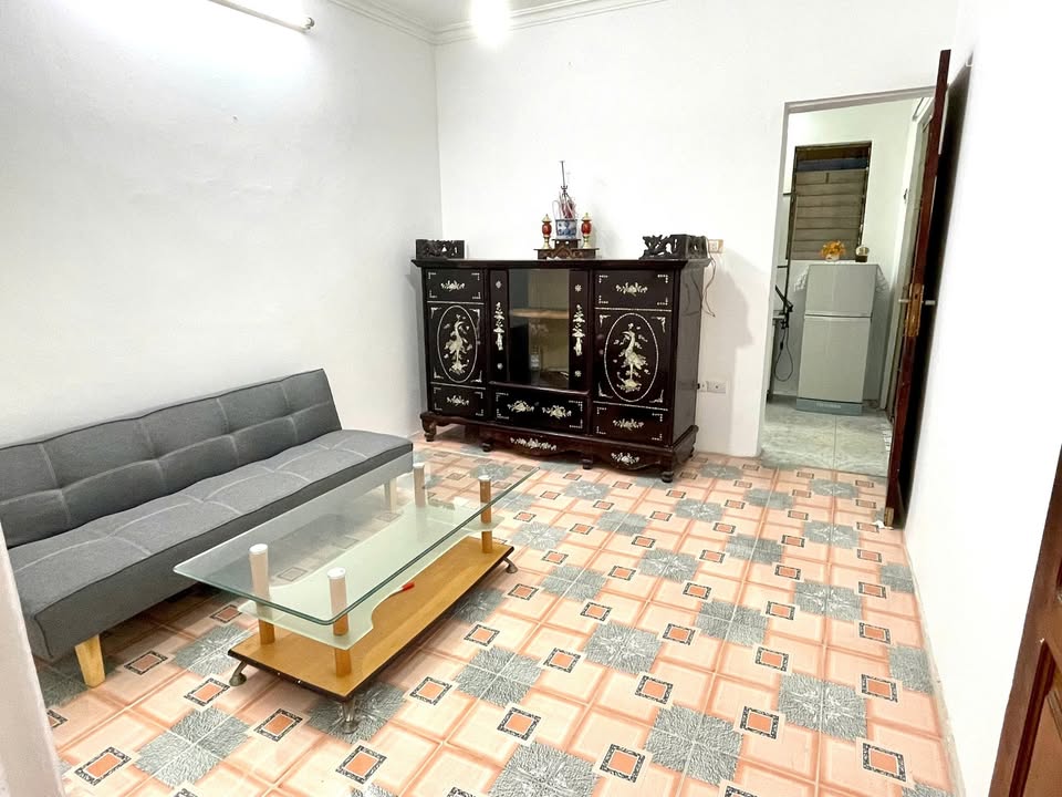 Căn hộ Tập thể Bùi Ngọc Dương 60m² giá 8 triệu - Phù hợp gia đình!