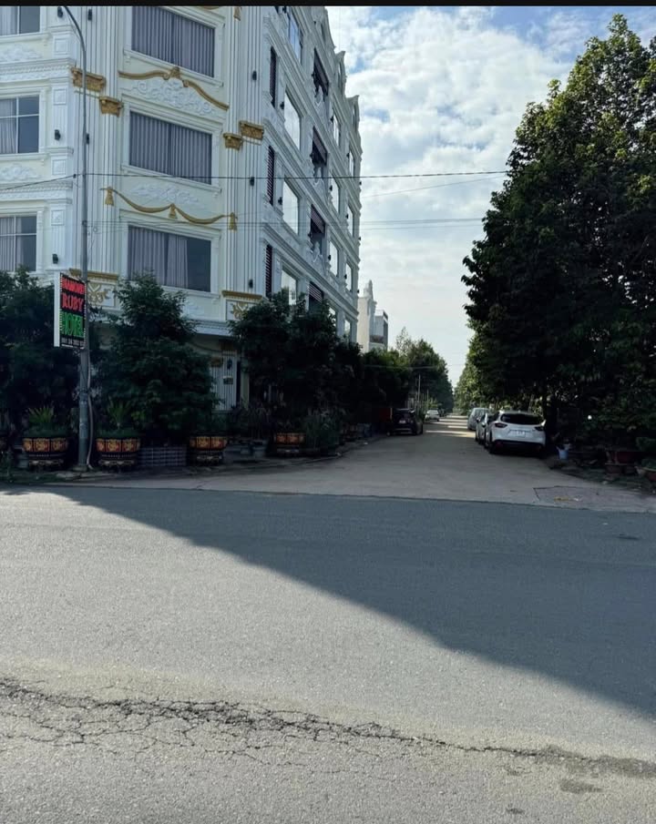 Đất nền khu dân cư 135 Bến Lức 80m² giá 2.1 tỷ - Sổ hồng riêng, đầu tư sinh lời!