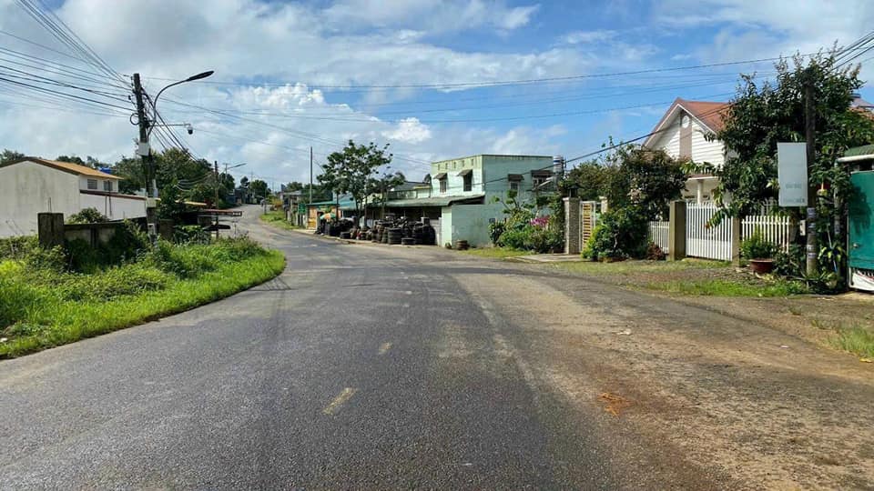 Bán gấp FrontHouse Lê Phụng Hiểu, Lộc Châu 168m² giá 2.3 tỷ - Kinh doanh sầm uất!