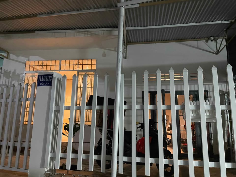 Nhà riêng Bảo Lộc 118m² giá 2.5 tỷ - Sổ hồng riêng, hẻm xe tải rộng rãi!