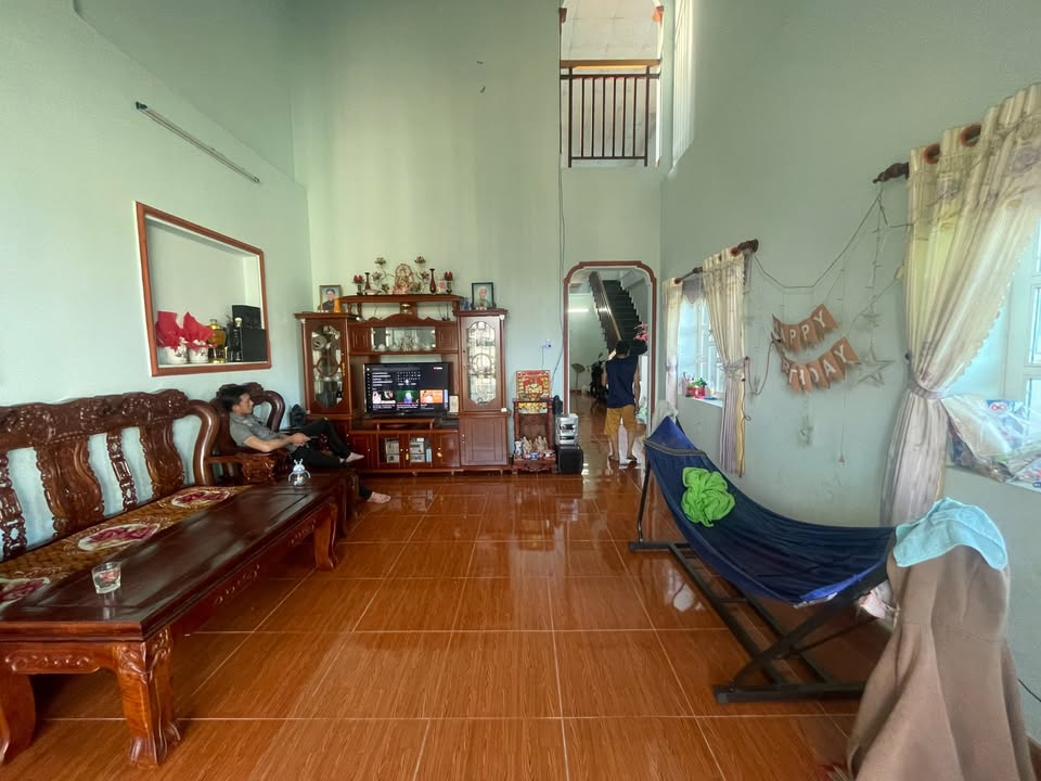 Nhà bán Đinh Công Tráng, Lộc Châu, Bảo Lộc 123m² giá 1.9 tỷ - Khu dân cư đông đúc, an ninh tốt!