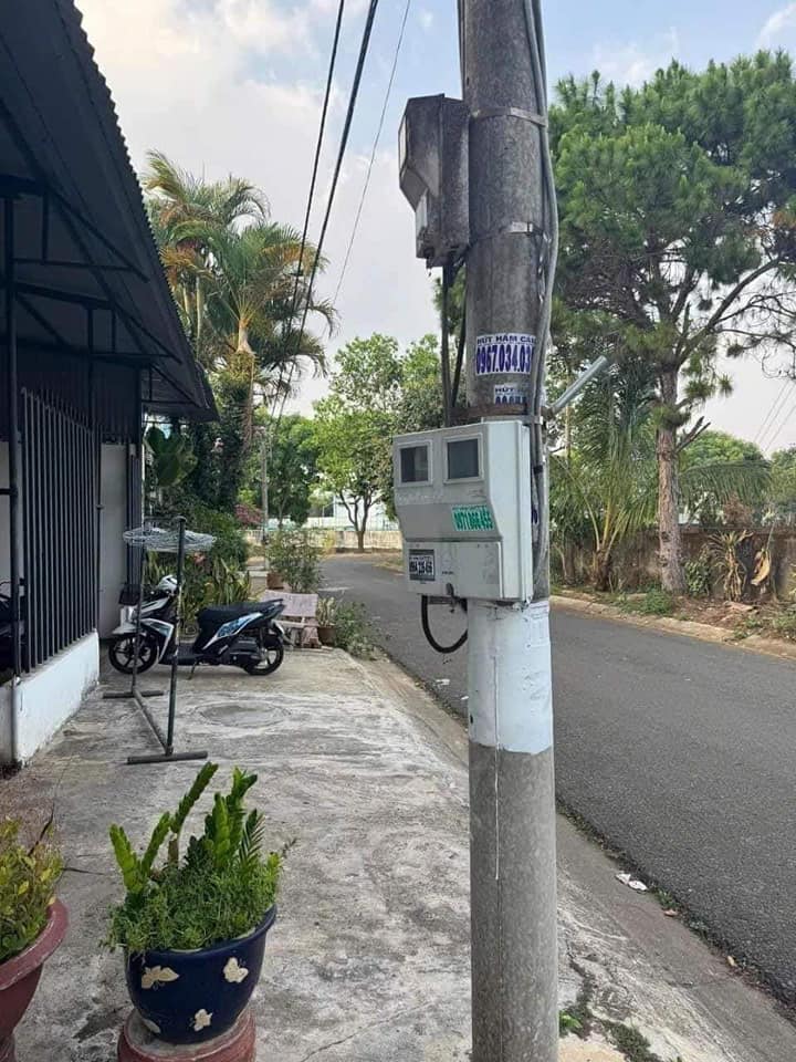 Cho thuê nhà nguyên căn đường Lương Thế Vinh, Bảo Lộc - Sân rộng, thoáng mát chỉ 5 triệu/tháng!