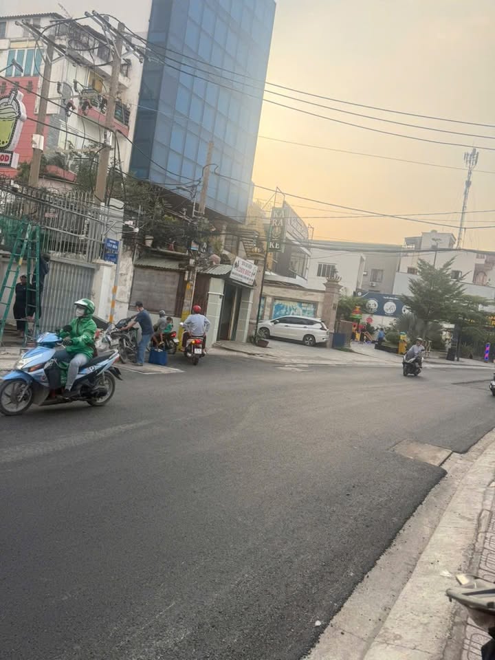 Cho thuê mặt bằng đường Tây Hoà, Phước Long A 84m² - Kinh doanh thuận lợi ngay trung tâm!