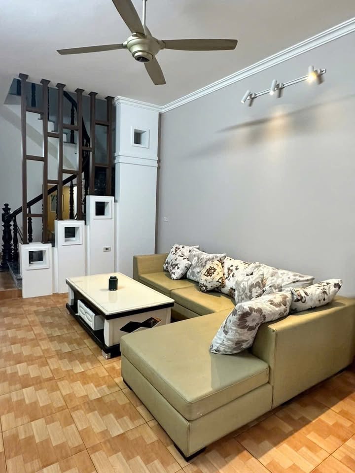 Nhà 3 tầng đẹp tại Phường Ngọc Châu, TP Hải Dương - Giá 4 tỷ, sẵn sàng vào ở!