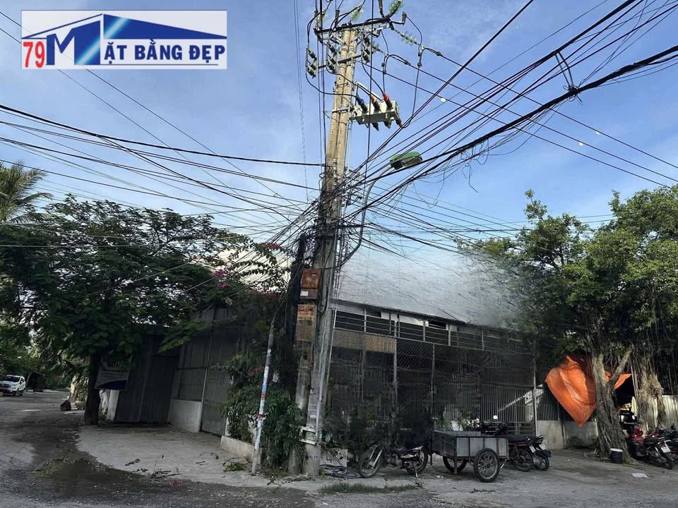 Cho thuê mặt bằng 2 mặt tiền đường ô tô Phước Long 140m² giá 15 triệu - Kinh doanh đa dạng!