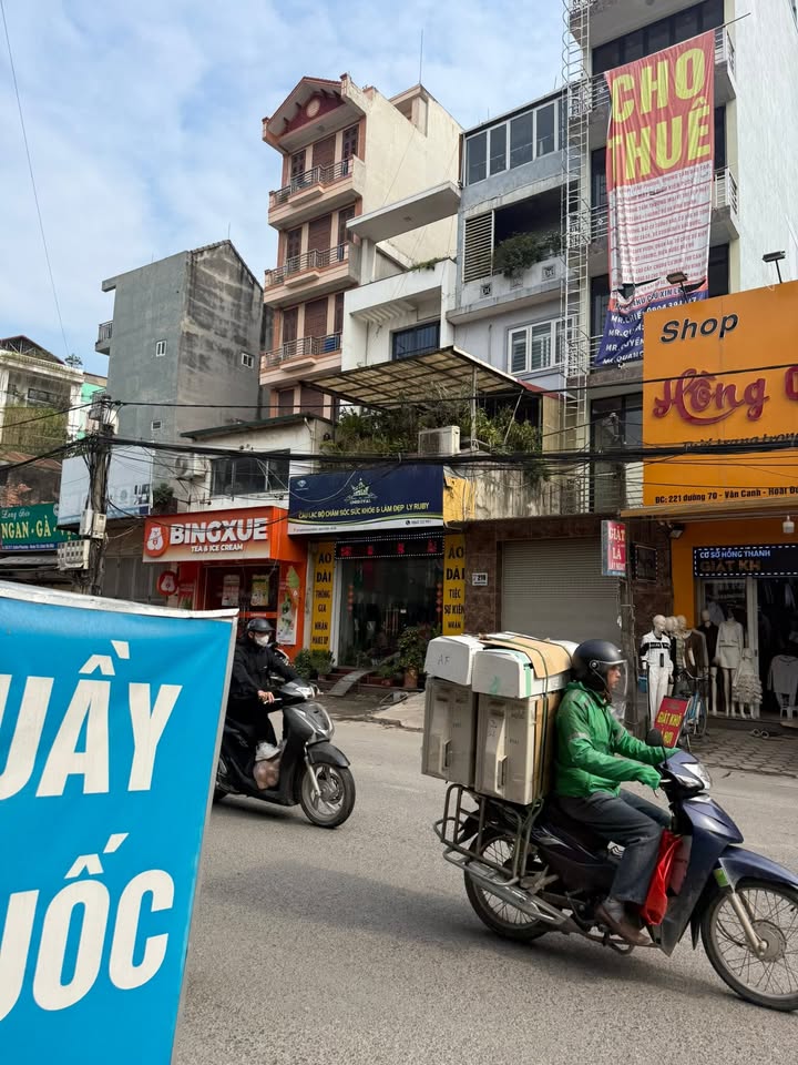 Bán gấp FrontHouse phố Xuân Phương, Nam Từ Liêm, 90m² - Giá chỉ 35 tỷ