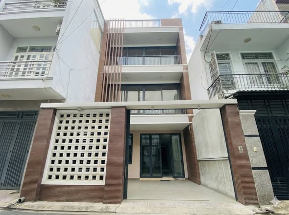 Nhà cho thuê đường Quách Văn Tuấn, P.12, Q.Tân Bình - 4 tầng, 30 triệu/tháng - Thiết kế sang trọng, phù hợp văn phòng!