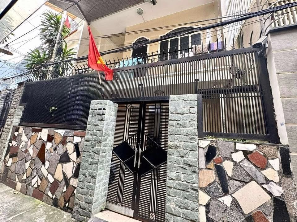 Nhà bán Nguyễn Trãi, Quận 5, 84m² giá 7.99 tỷ - Vị trí trung tâm, hẻm an ninh