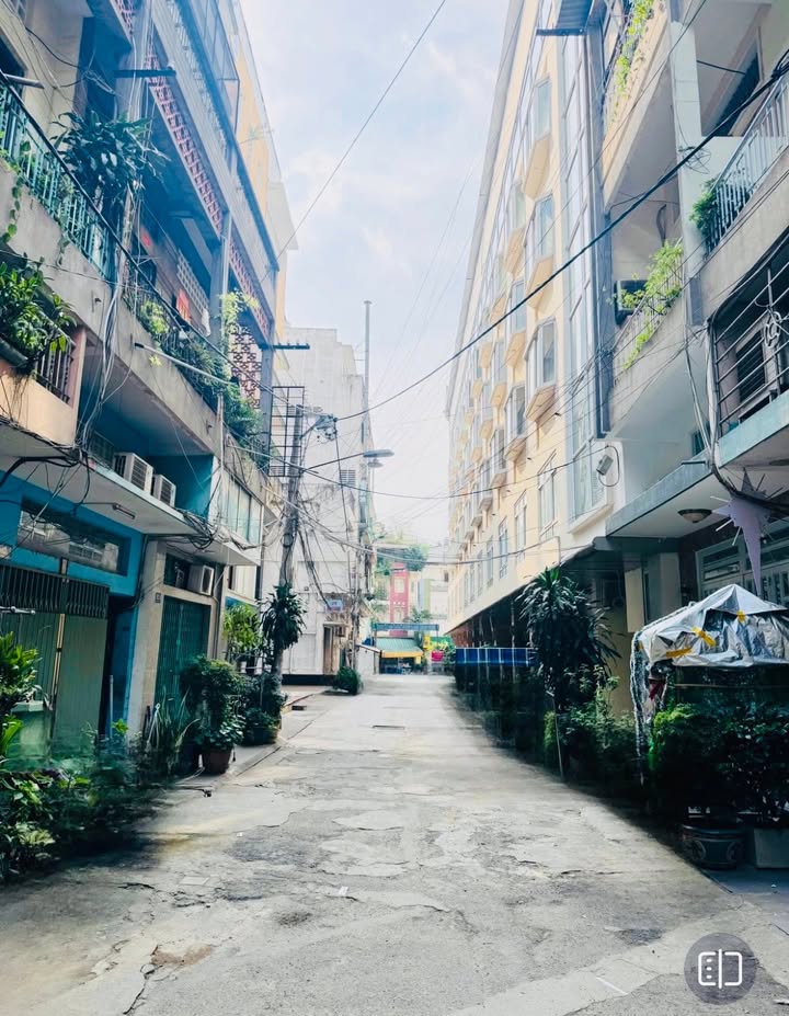 Nhà 6 Tầng Hẻm 8M Trần Tuấn Khải Quận 5, 55m² - Full Nội Thất, Giá 18.5 Tỷ