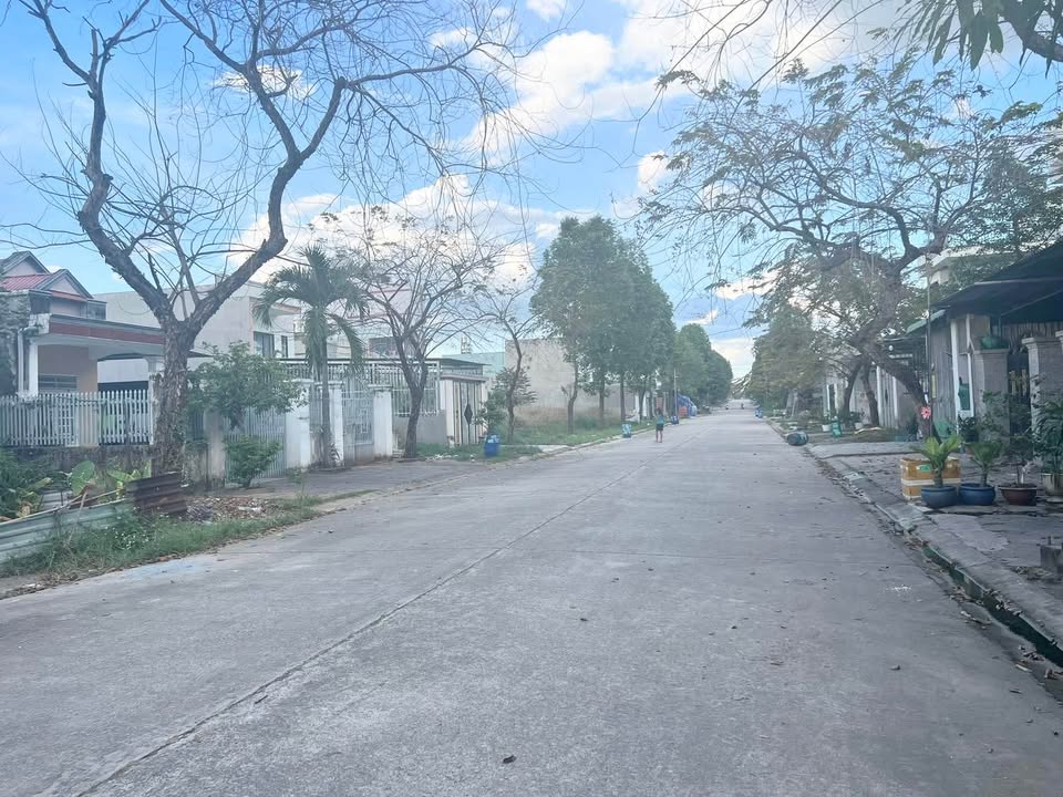 Đất nền thổ cư đường DL15, phường Thới Hòa, Bình Dương 300m² - Đầu tư sinh lời ngay!