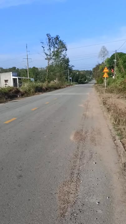 Đất nền Phước Vĩnh, Phú Giáo 250m² giá 1.35 tỷ - Sổ riêng, thương lượng ngay!