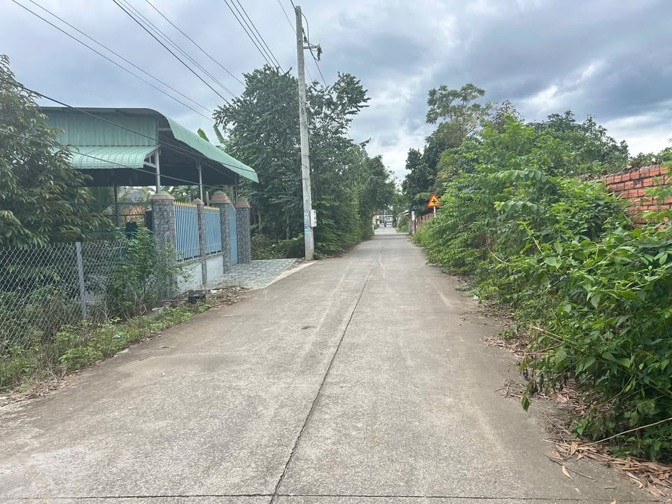 Đất nền Vĩnh Hòa, Phú Giáo 200m² giá thỏa thuận - Tiềm năng đầu tư mạnh mẽ!