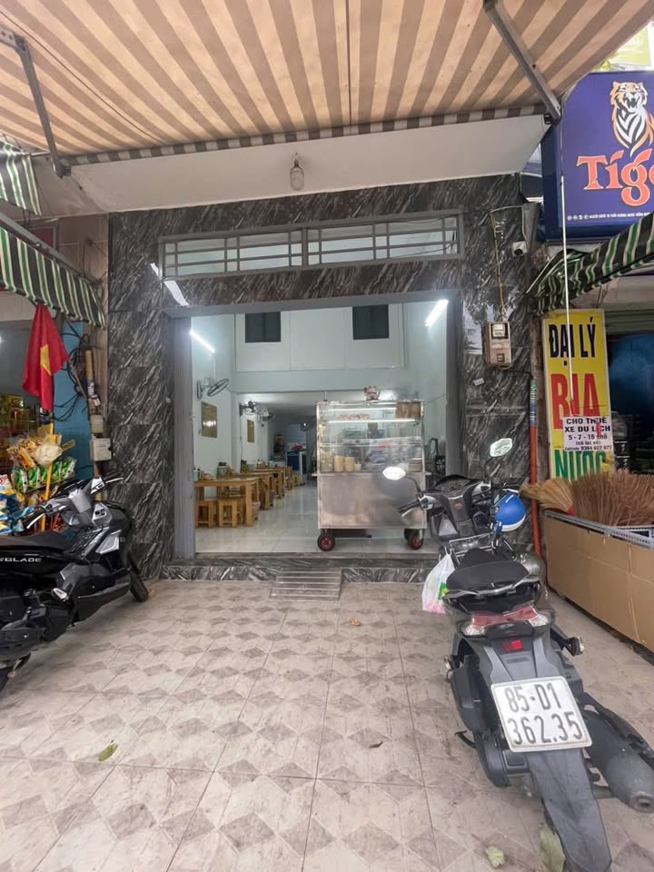 Nhà mặt tiền Diệp Minh Châu, Tân Phú 58.8m² giá 18 triệu - Vị trí đắc địa, kinh doanh sầm uất!